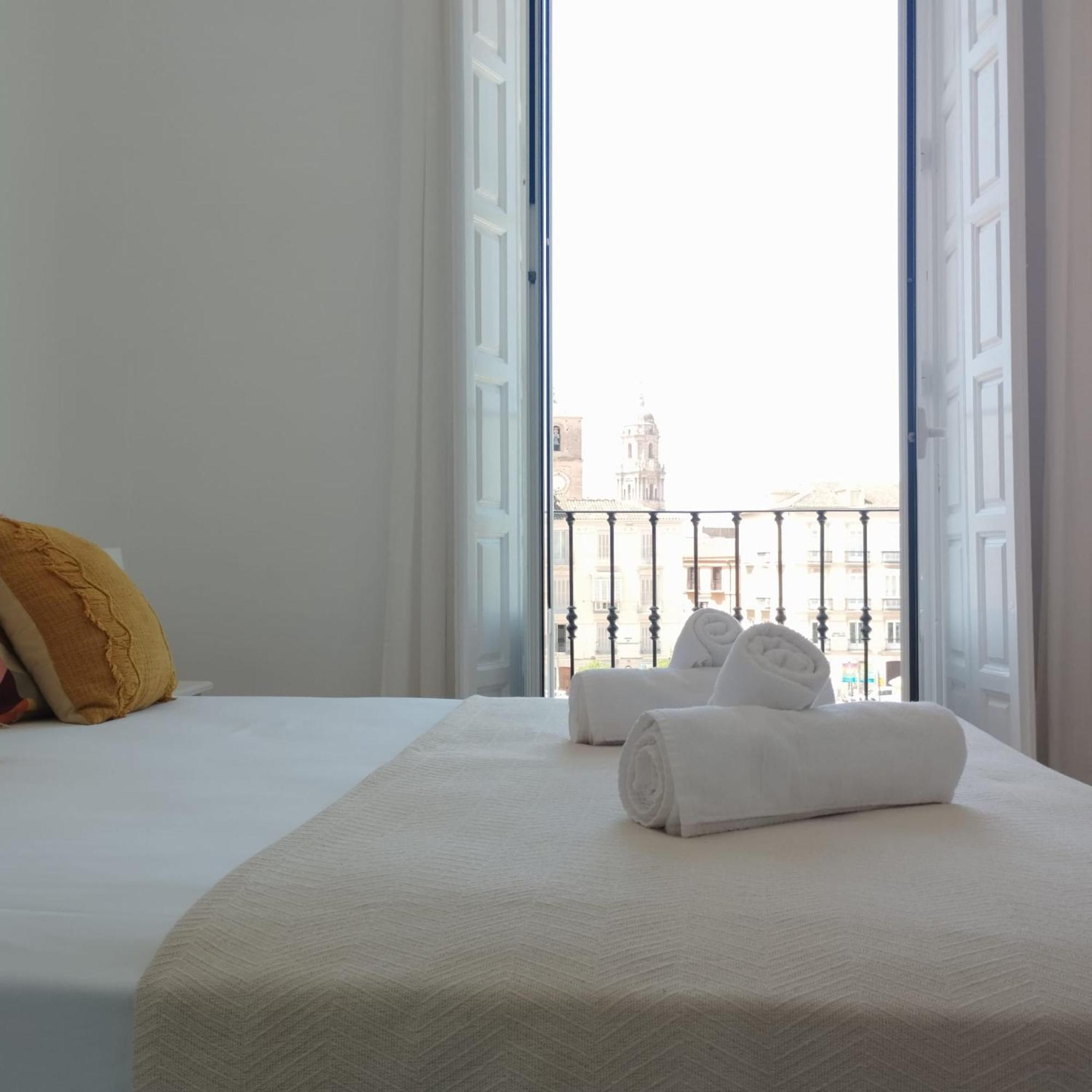 Apartamentos Alcazaba Málaga Eksteriør bilde