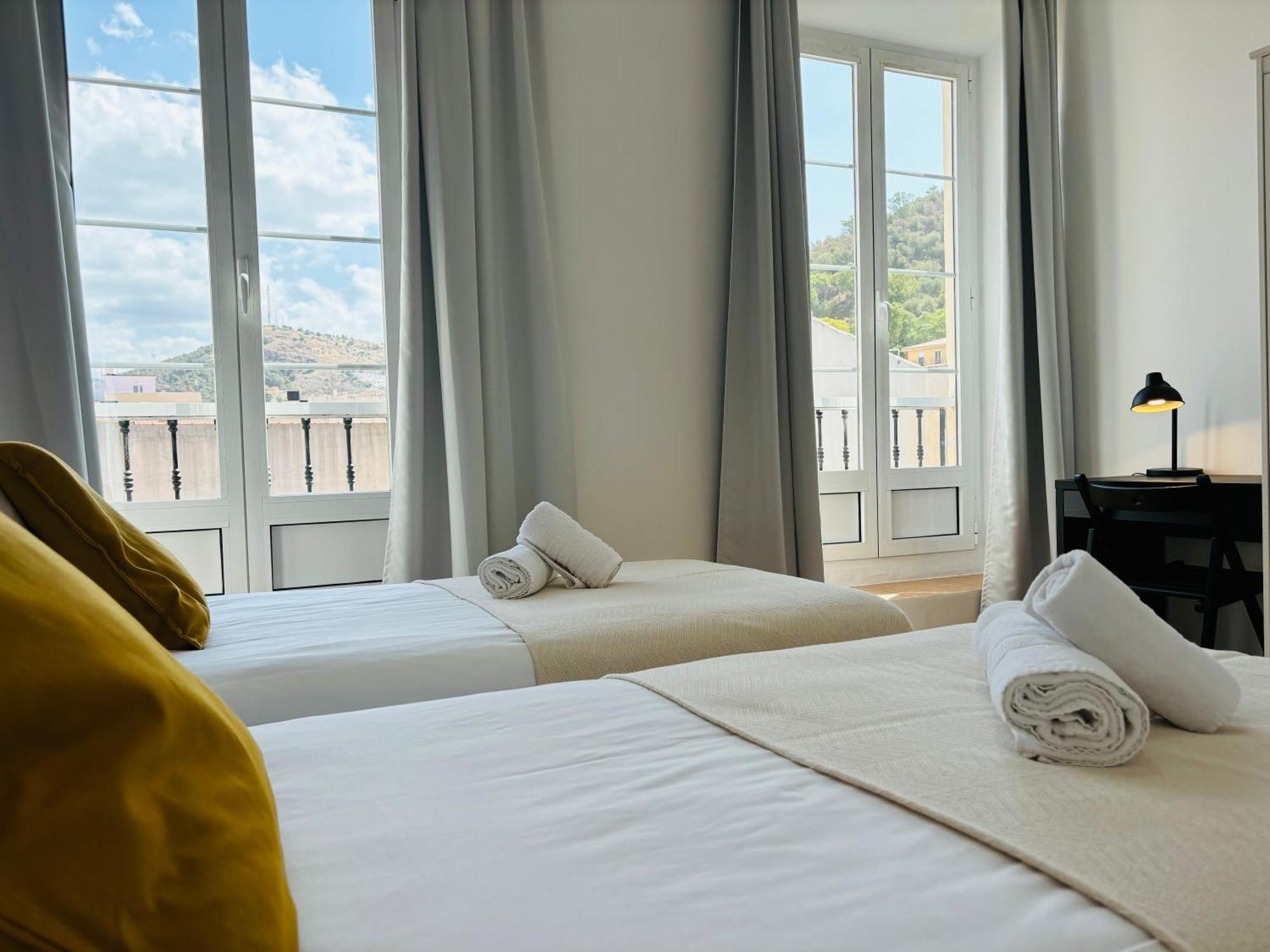 Apartamentos Alcazaba Málaga Eksteriør bilde